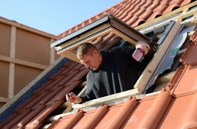 Pose de fenêtres de toit Velux à Hure